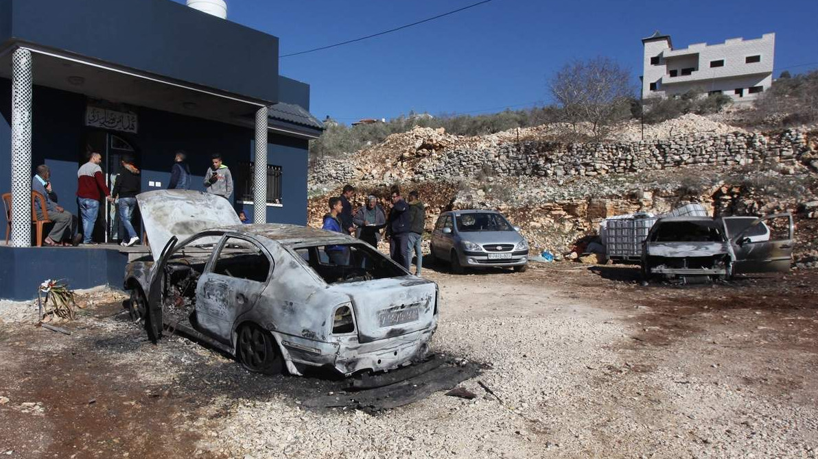 Jevrejski doseljenici na Zapadnoj obali zapalili dva palestinska vozila