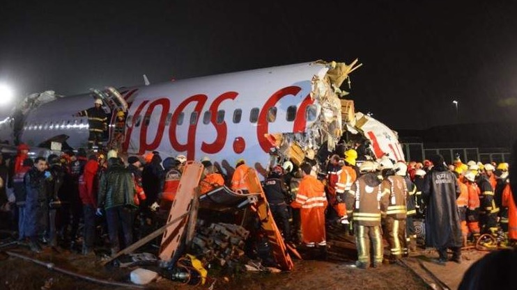 Iz bolnice otpuštene 92 osobe povrijeđene u avionskoj nesreći u Istanbulu