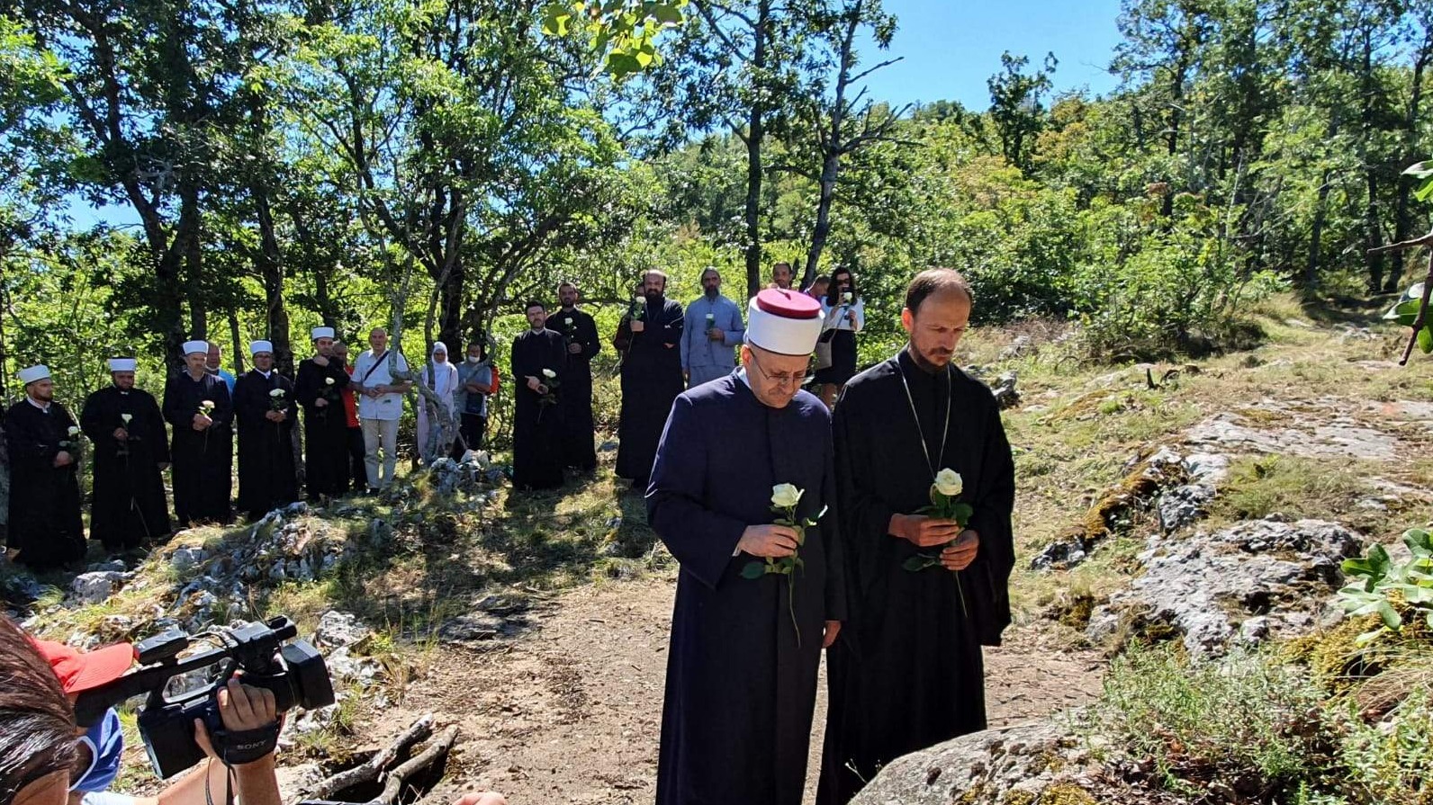 Posjeta mjestima stradanja i zajednička izjava za javnost muftije Dedovića i episkopa Dimitrija (video)