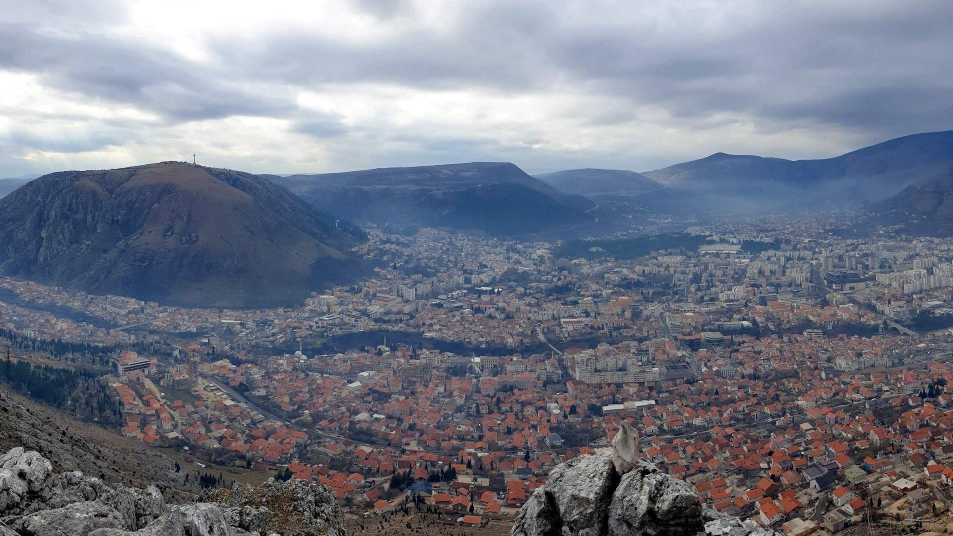 Mostar: Rok za prijavljivanje birača za glasanje izvan BiH ističe u ponoć