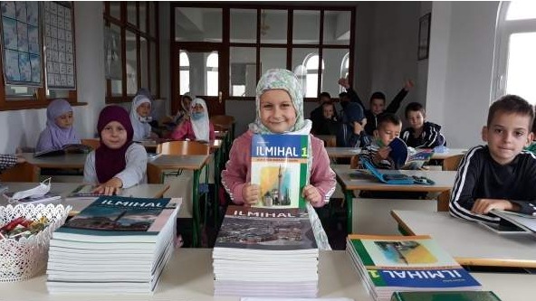 MIZ Sanski Most svakom polazniku obezbijedio novi mektebski udžbenik