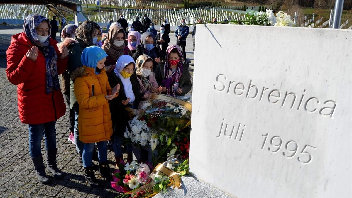 Dan državnosti BiH obilježen u Memorijalnom centru Srebrenica-Potočari