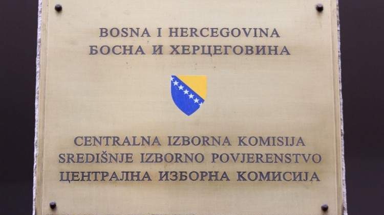 Usvojeno Uputstvo o rokovima izbornih aktivnosti u Doboju i Srebrenici