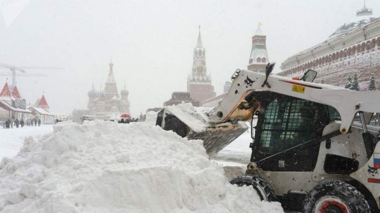"Snježna apokalipsa" zahvatila Moskvu
