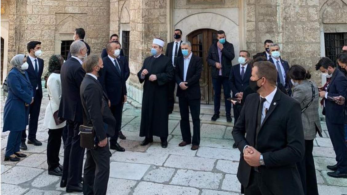 Ministar Çavuşoğlu posjetio Gazi Husrev-begove hajrate
