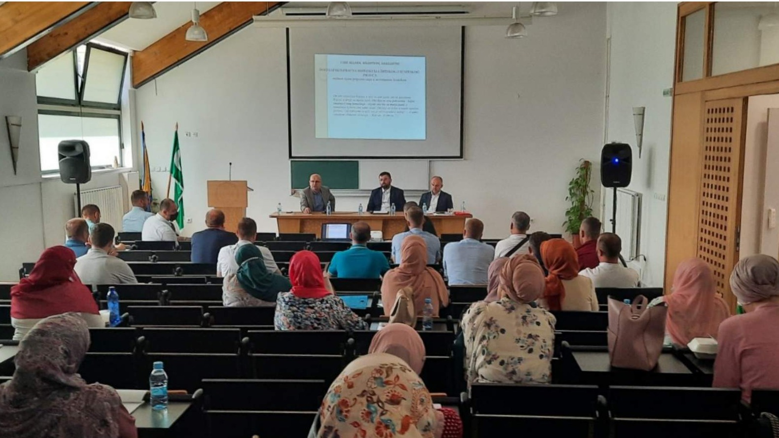 Održan seminar za vjeroučitelje s područja Muftiluka tuzlanskog 