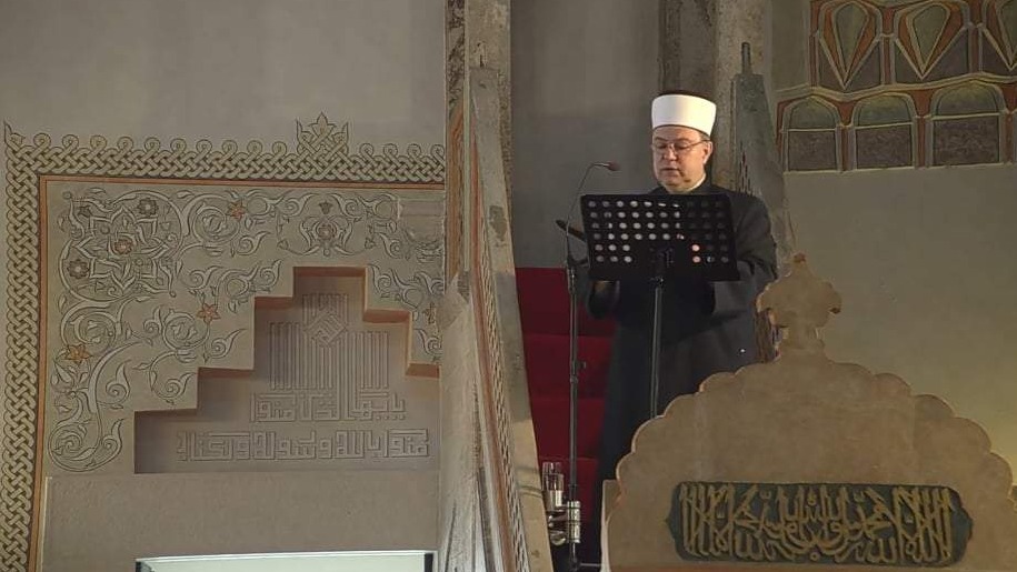 Hutba iz Gazi Husrev-begove džamije: Gubljenjem stida gubi se i rezon za ono što je dobro (VIDEO)