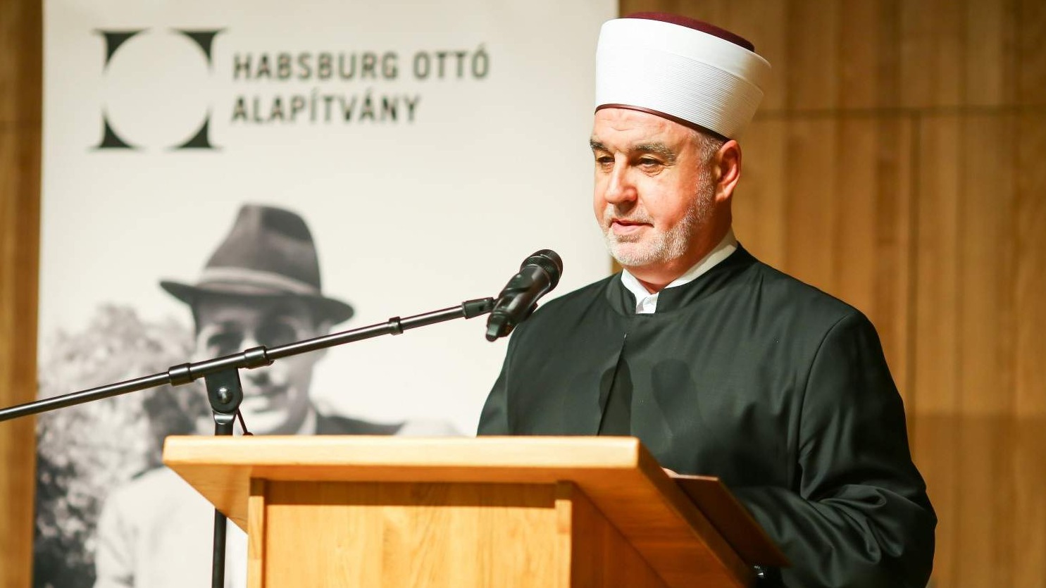 Reisu-l-ulema na komemorativnoj konferenciji posvećenoj Oto Von Habsburgu