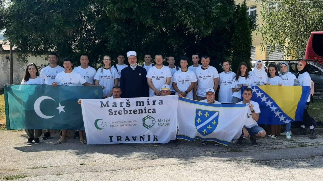 Predstavnici Mreže mladih Travnik krenuli put Potočara