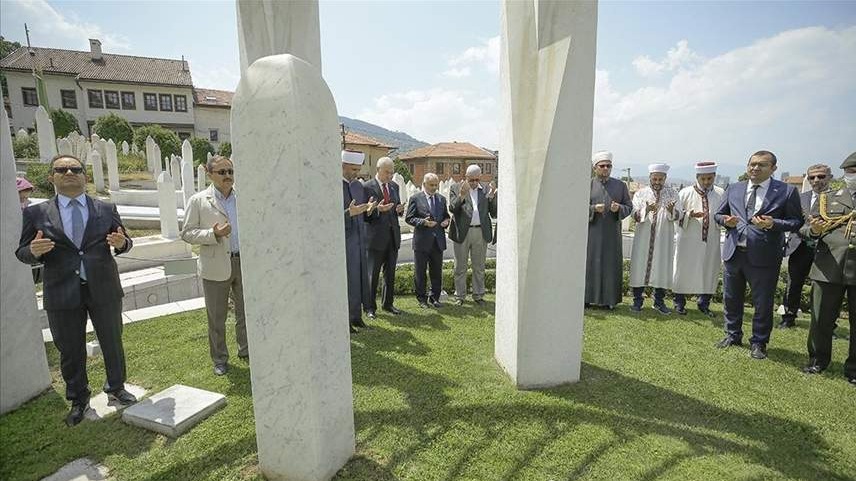 Na mezarju Kovači u Sarajevu proučena dova za šehide 15. jula