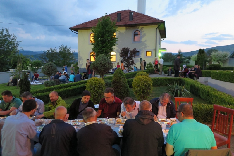 Šehidskim mevludom završena manifestacija „Spomen njima, po(r)uka nama"