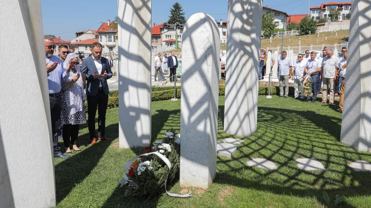 Obilježeno 96 godina od rođenja rhm. Alije Izetbegovića