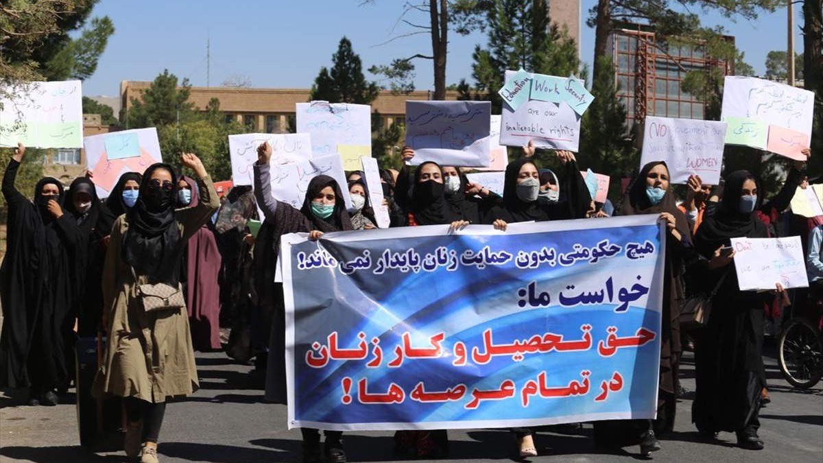 Žene na protestima traže zaštitu svojih prava u Afganistanu