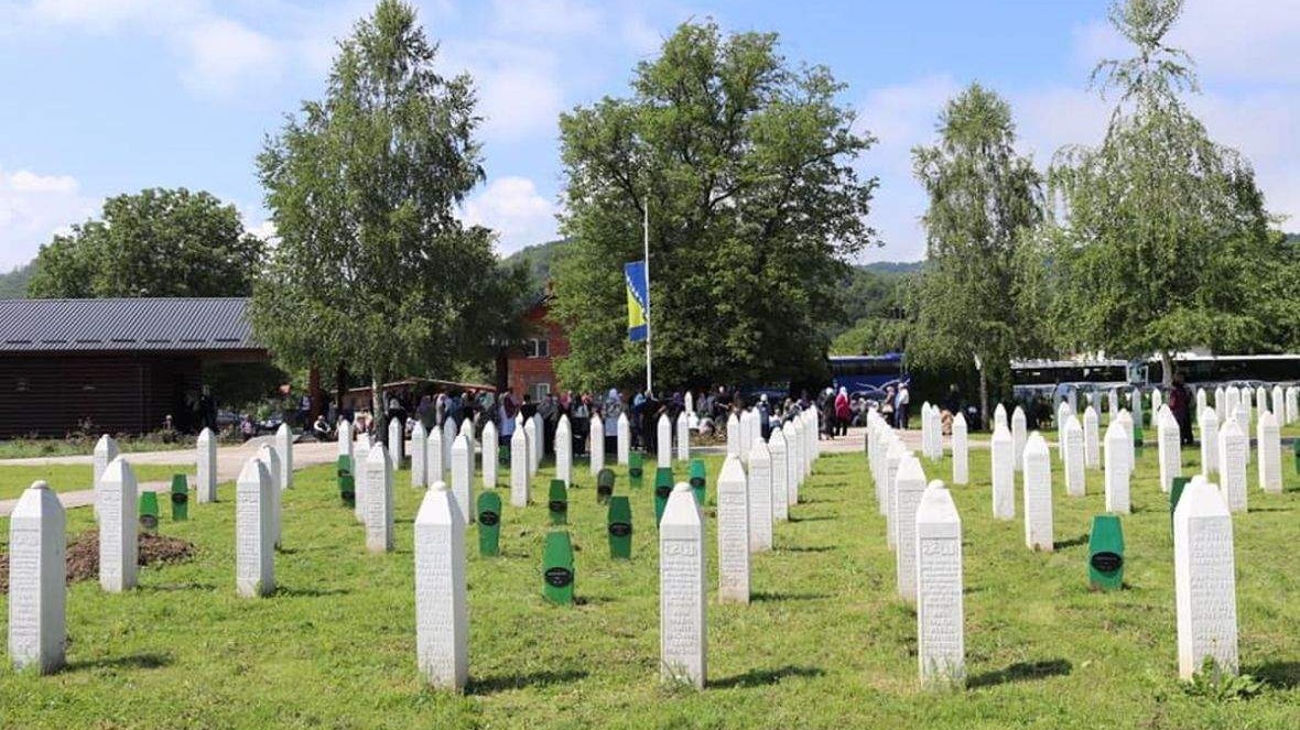 Članovi Koordinacije boračkih organizacija odali počast žrtvama genocida