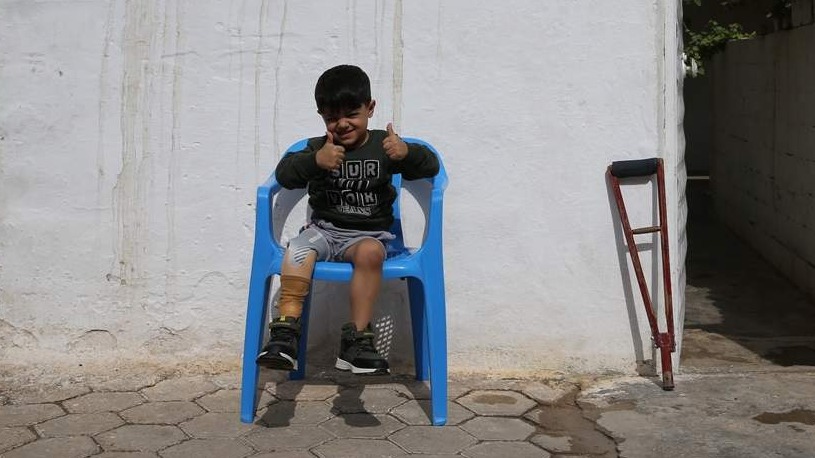Sirijska porodica iz Mardina: Petogodišnjem Muhamedu proteza za nogu vratila osmijeh na lice