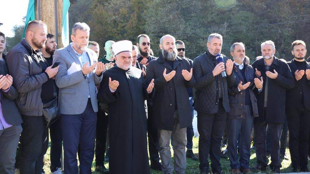 Vakuf Hadži Hurem, stadion u Novopazarskoj banji ponovo u vlasništvu IZ