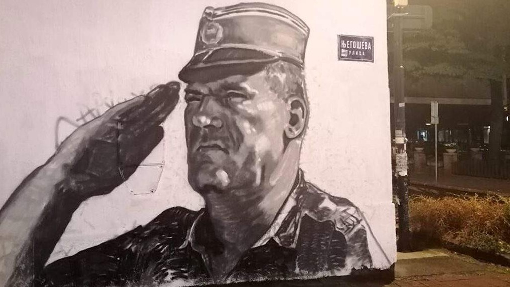 Policija u Beogradu čuva mural Ratku Mladiću