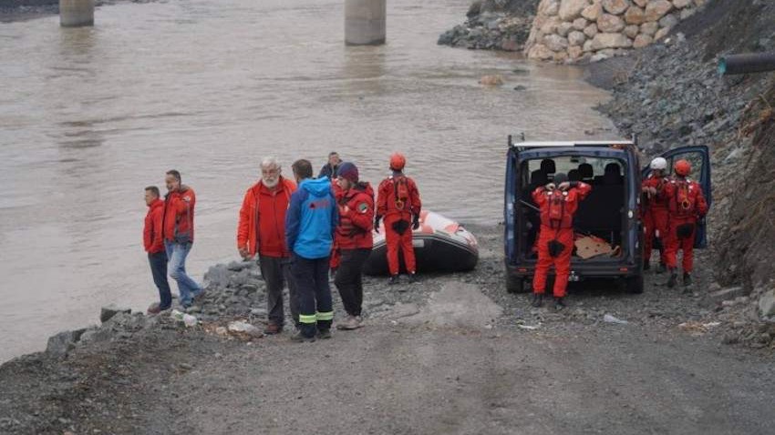 FUCZ u potrazi za drugim turskim državljaninom koji je pao u rijeku Bosnu