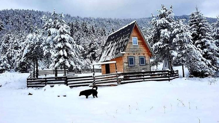Danas oblačno sa kišom, na planinama snijeg