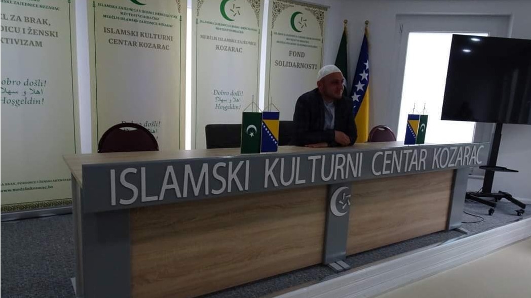 Kozarac: Uručeni certifikati polaznicima kursa za mujezine