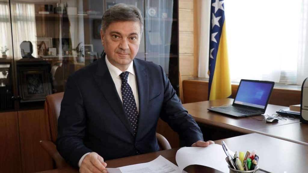 Zvizdić: Neophodno da OHR zaustavi nezakonito, neustavno i agresivno ponašanje vlasti u RS-u