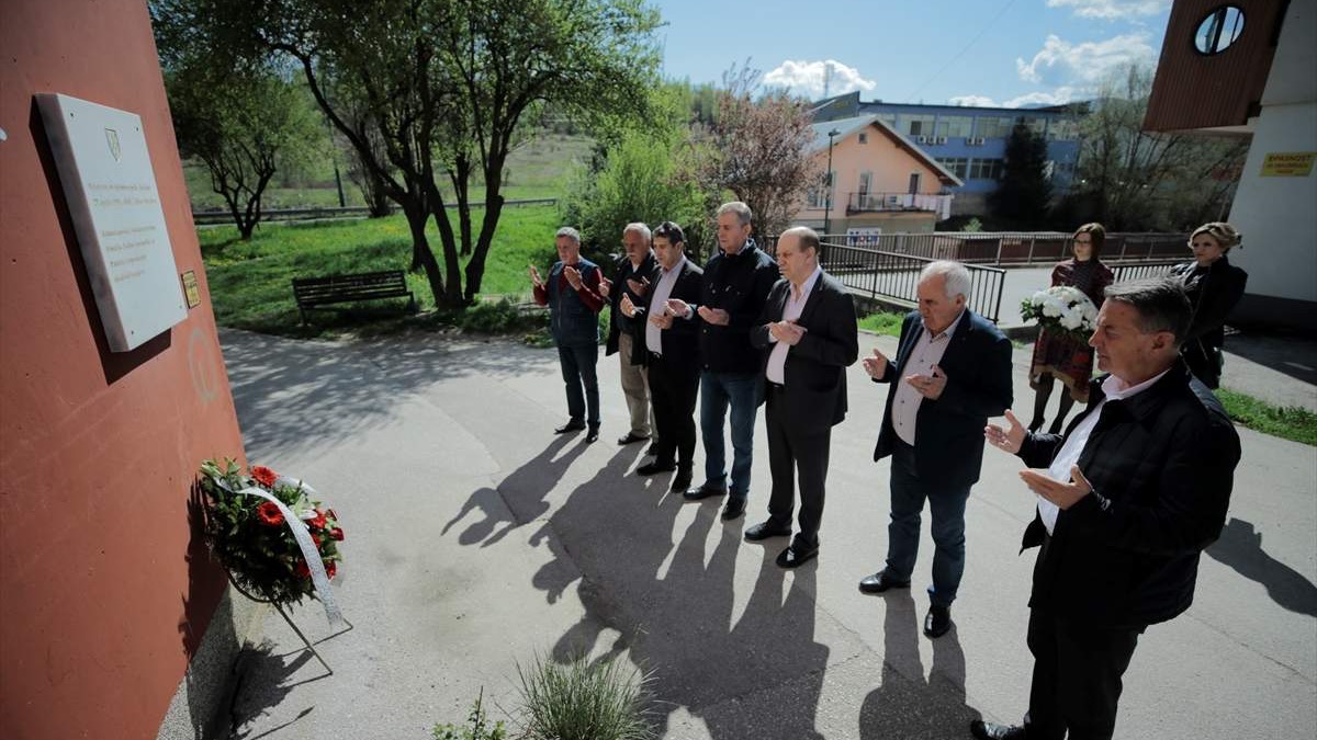 U Sarajevu obilježena godišnjica pogibije troje djece u Jukićevoj ulici