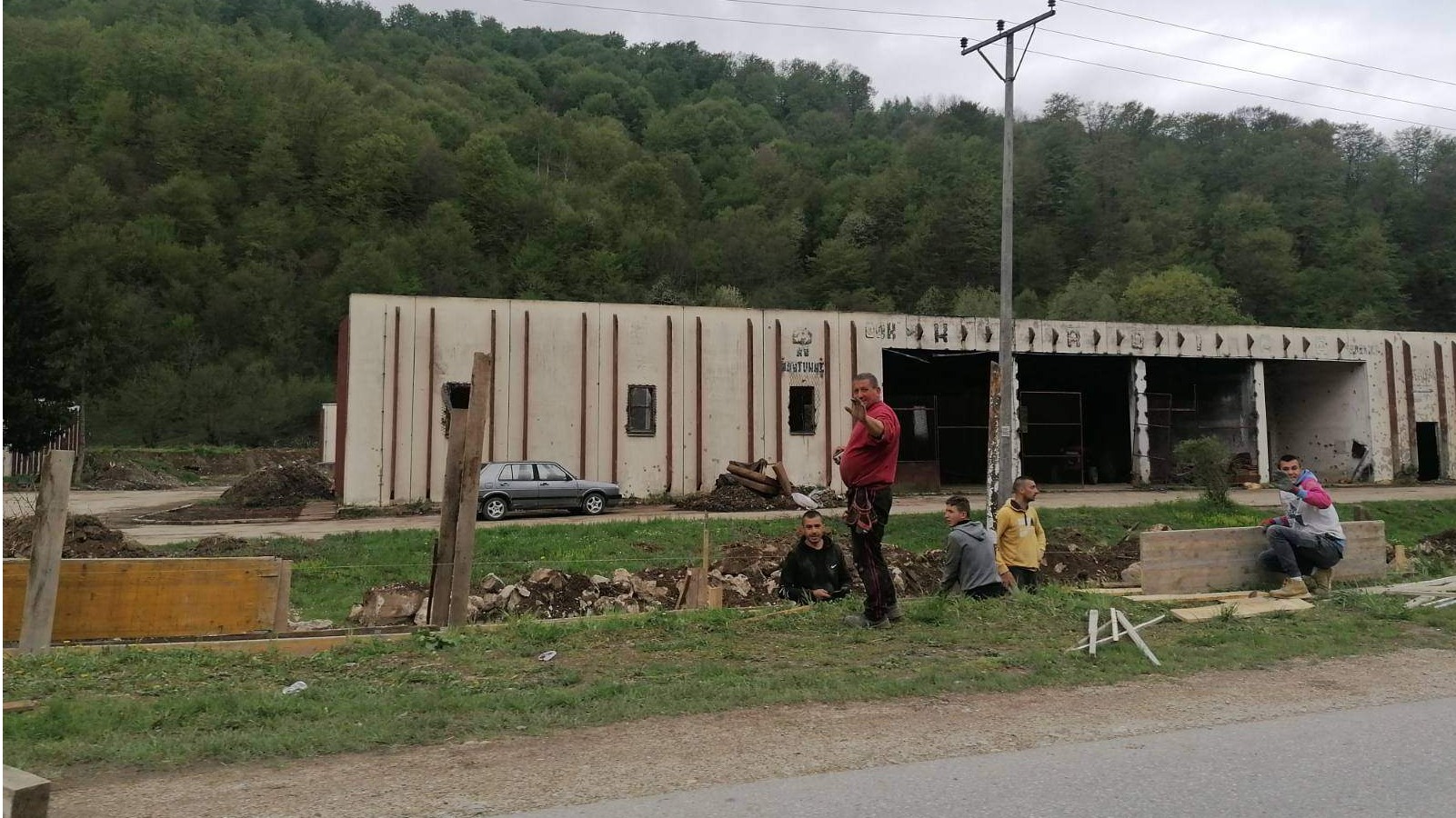 Tenderom za rekonstrukciju zadruge u Kravici predviđeno uklanjanje tragova zločina