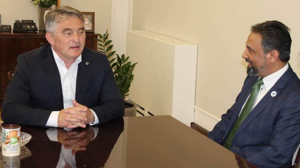 Komšić i Azmi o planovima organizacije 'Remembering Srebrenica' i posljedicama ratova