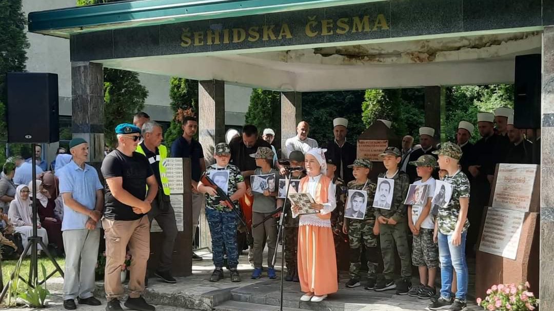 Otvorena Šehidska česma i spomen ploča sa imenima 75 šehida babinskog sliva