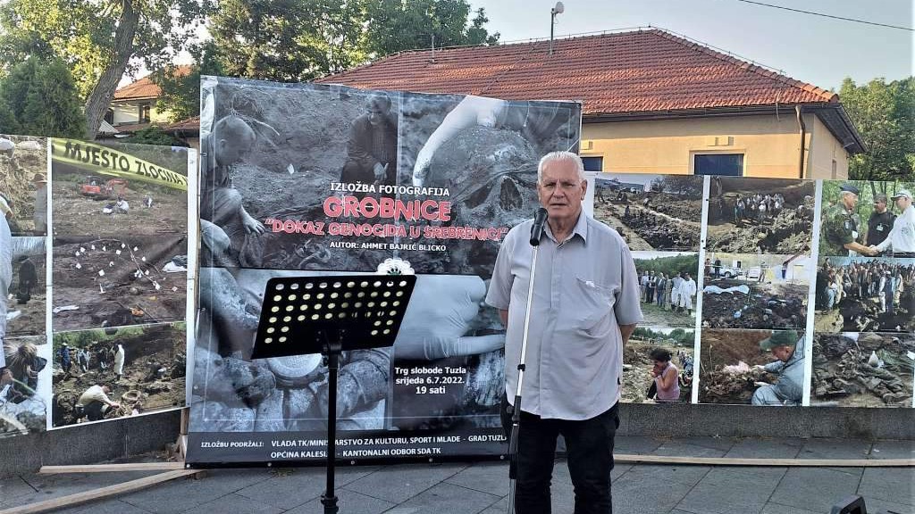 Otvorena izložba "Grobnice - dokaz genocida u Srebrenici"