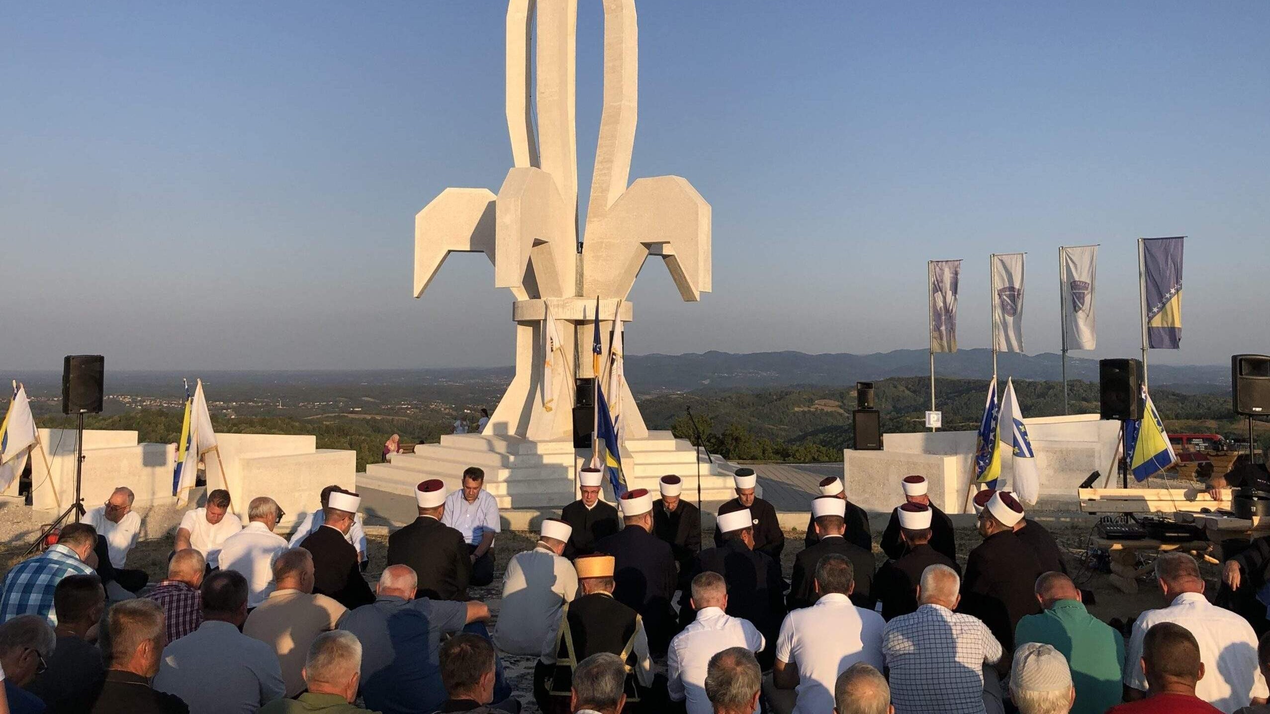 Gradačac: U subotu manifestacija “Dova za domovinu”