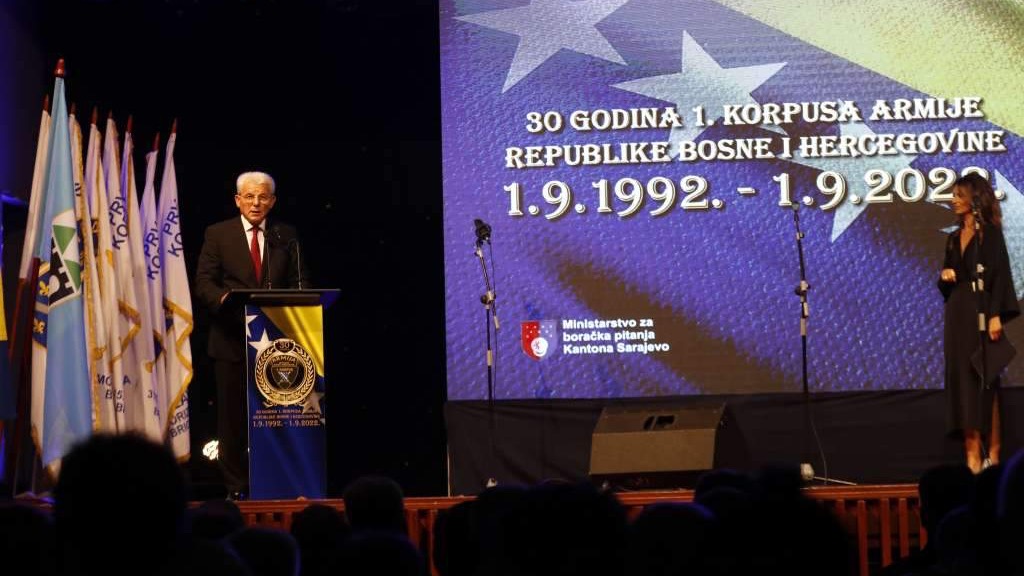 Svečana akademija povodom 30. godišnjice formiranja Prvog korpusa Armije RBiH