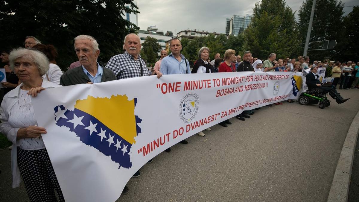 Održani novi protesti građana ispred OHR-a: Moramo imati građansku BiH