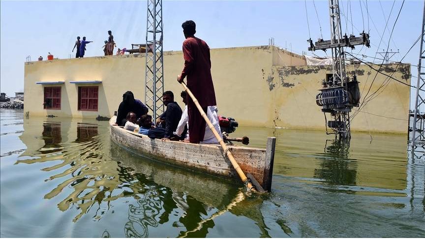 Pakistan angažuje hiljade dodatnih ljekara za borbu protiv bolesti nakon poplava