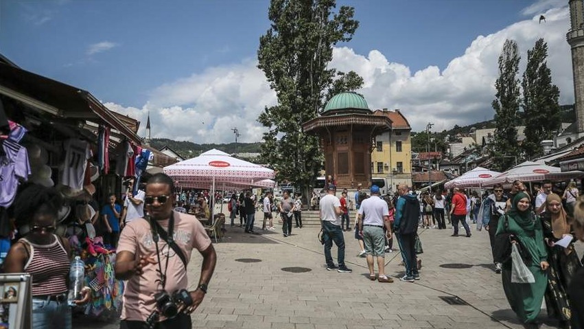 U prvih osam mjeseci broj turista veći za 55,5 posto u odnosu na isti period lani