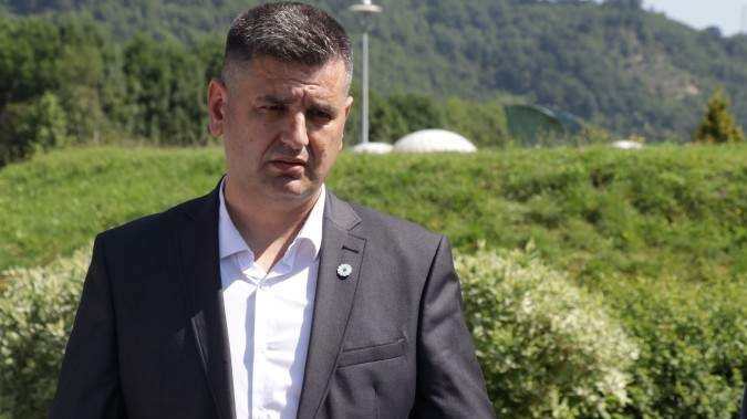 Tabaković reagovao na navode iz medija: Bošnjaci uložili veto na Zakon o poljoprivrednom zemljištu, ništa sporno nije bilo u Zakonu o legalizaciji objekata