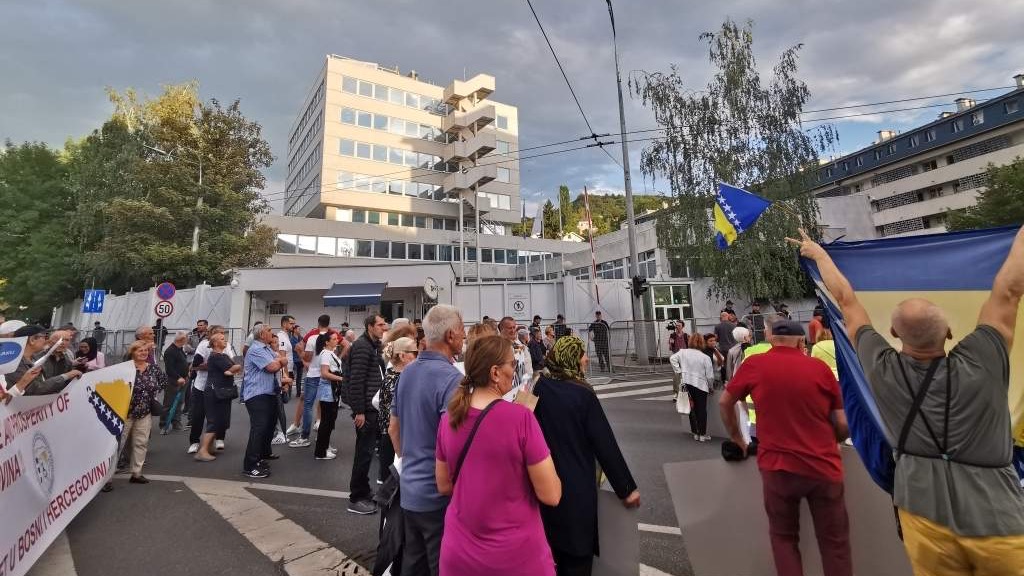 Za ponedjeljak najavljeni novi protesti ispred OHR-a