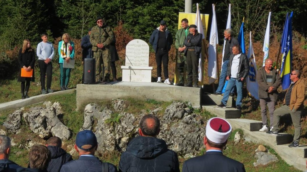 Obilježena 29. godišnjica pogibije šest pripadnika 121. brdske brigade Kladanj