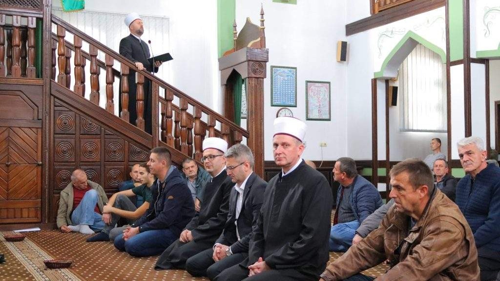 Muftija Dizdarević održao hutbu u dobojskom džematu Trnjak