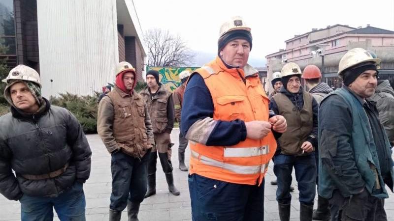 Zenički rudari prekinuli radnički neposluh, Rudniku uplaćen novac za isplatu plaća