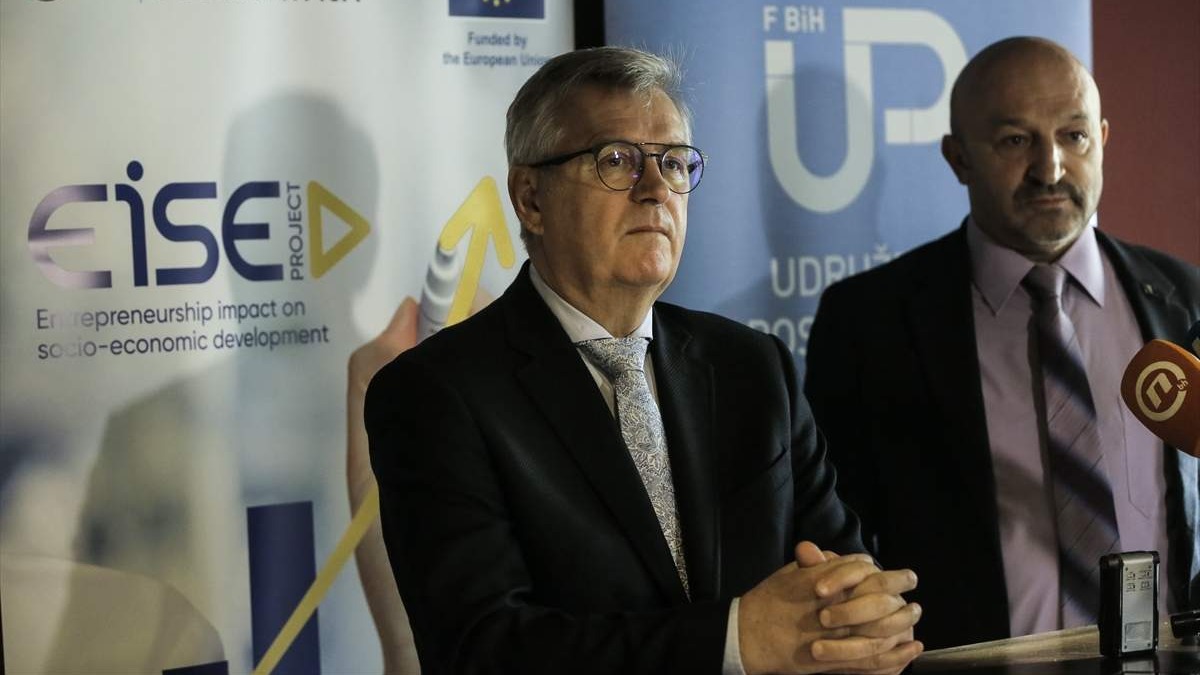 UPFBiH: Potrebno regulisati tržište rada zbog odlaska mlade radne snage iz BiH