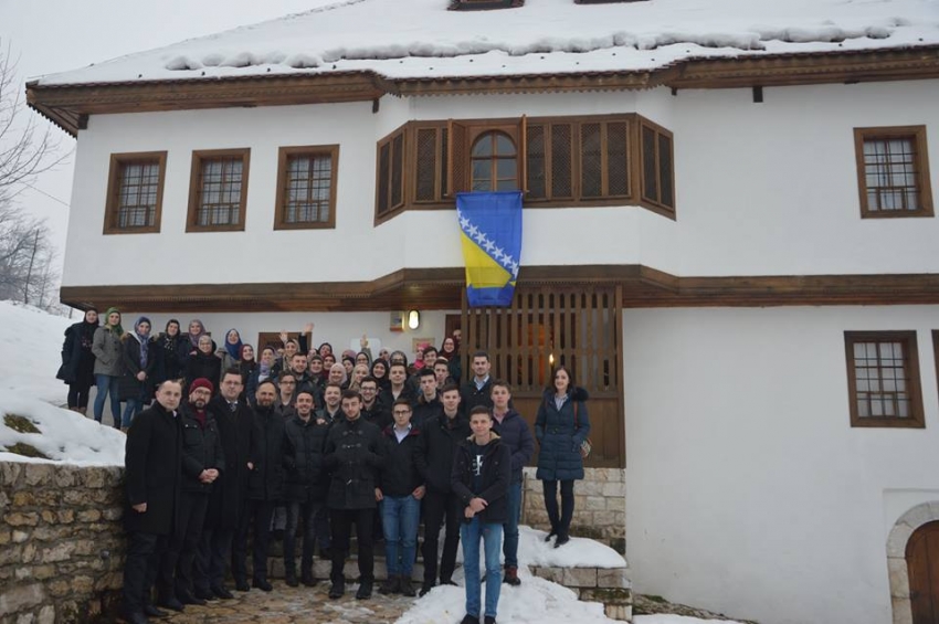 Susreti mladih i radni sastanak Mreže mladih u Tešnju