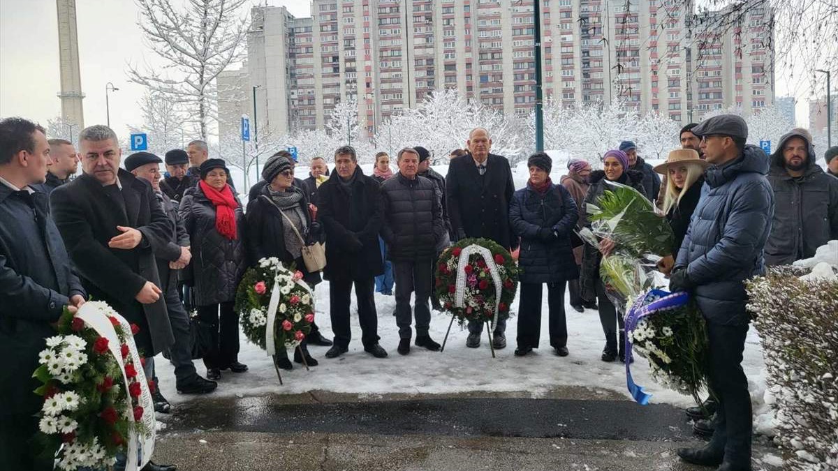 Obilježena godišnjica masakra u kojem je ubijeno šestoro djece na Alipašinom Polju