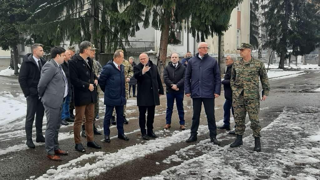 Podžić i Dautović: Prezentacijela civilno-vojnog projekta u kasarni Travnik