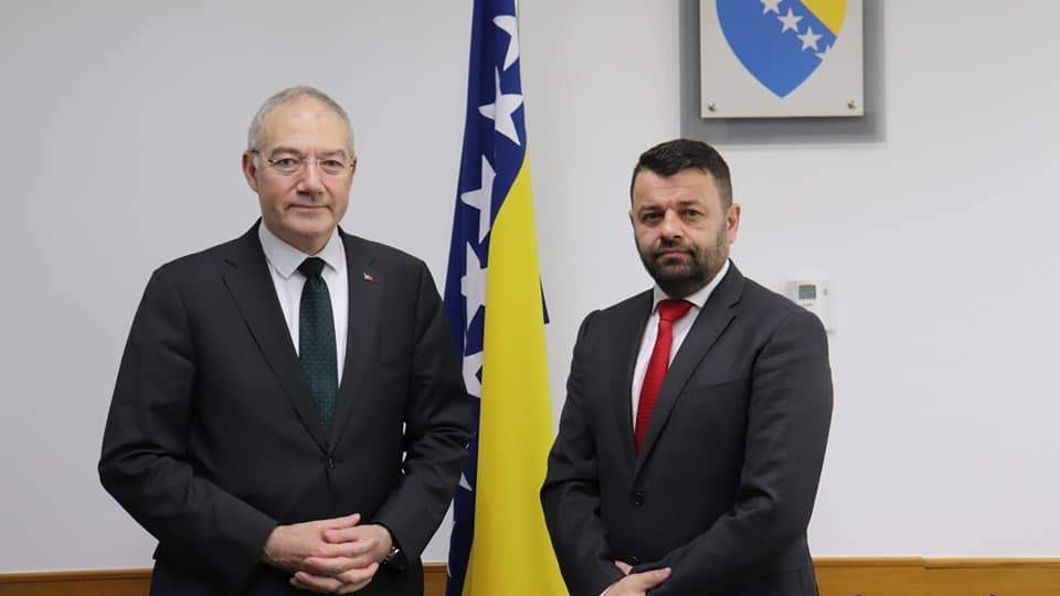 Ministar Hurtić s ambasadorom Turske Girginom