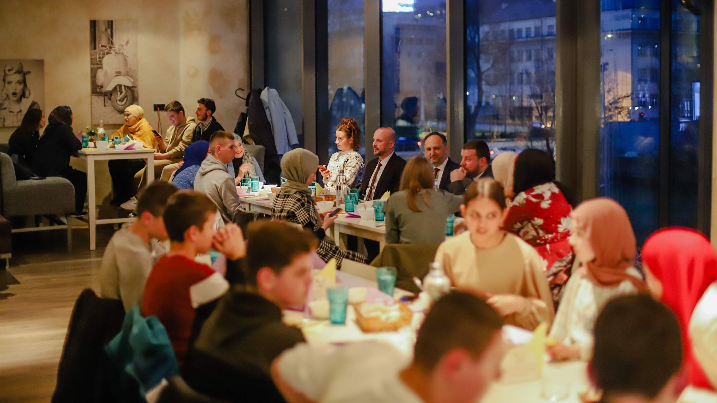 MIZ Sarajevo: Iftar glavnog imama sa vjeroučiteljima i takmičarima iz Islamske vjeronauke