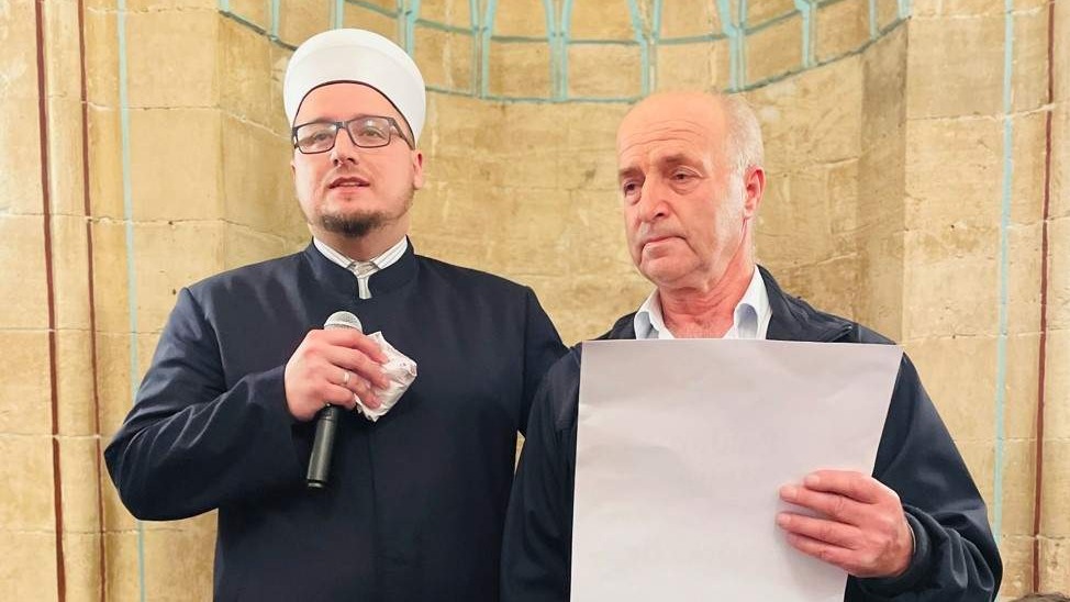 Medžlis Livno: Imam iznenadio džematliju poklonom - odlaskom na umru