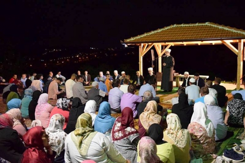 Tuzla: Iftar u okviru projekta "Mladi zajedno"