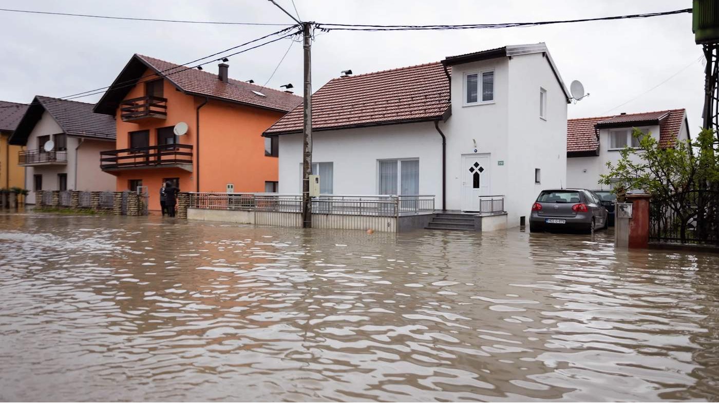 Mladi volonteri će pomagati stanovništvu koje je pogođeno poplavama u Krajini