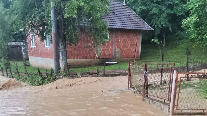 Ogromna šteta zbog bujica u Sapni: Voda je udarala u kuće i nosila sve